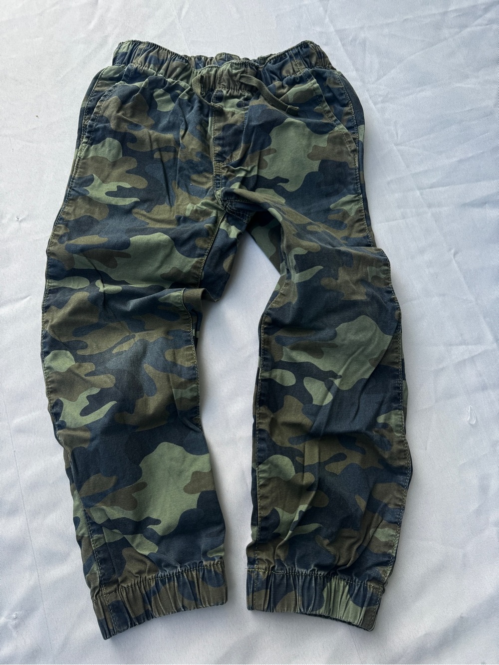 GAP Kids Camo Joggers - Green & Black size Small